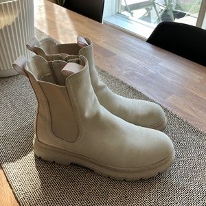 Cream suede-like boots
